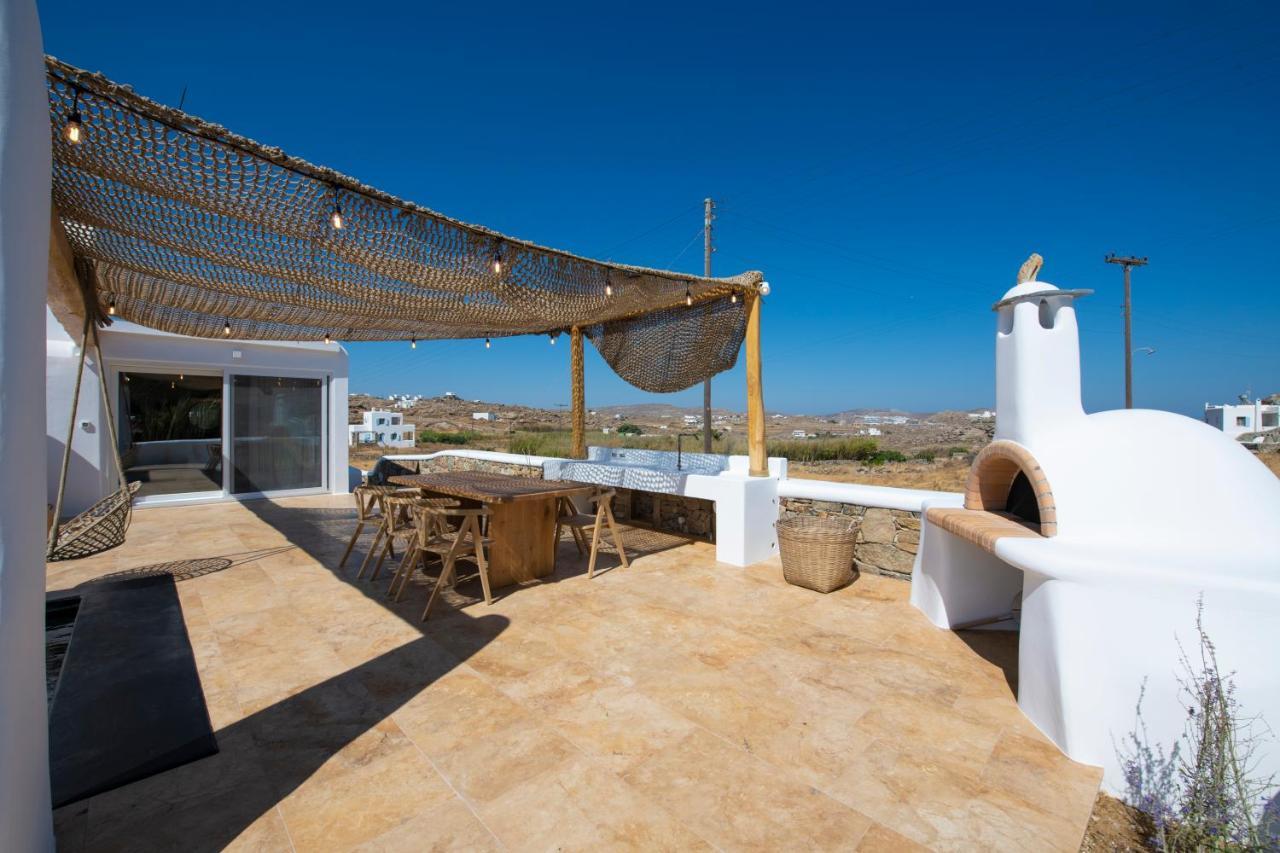 Little Villa Amid Super Paradise-Jackieo' Mykonos Bagian luar foto