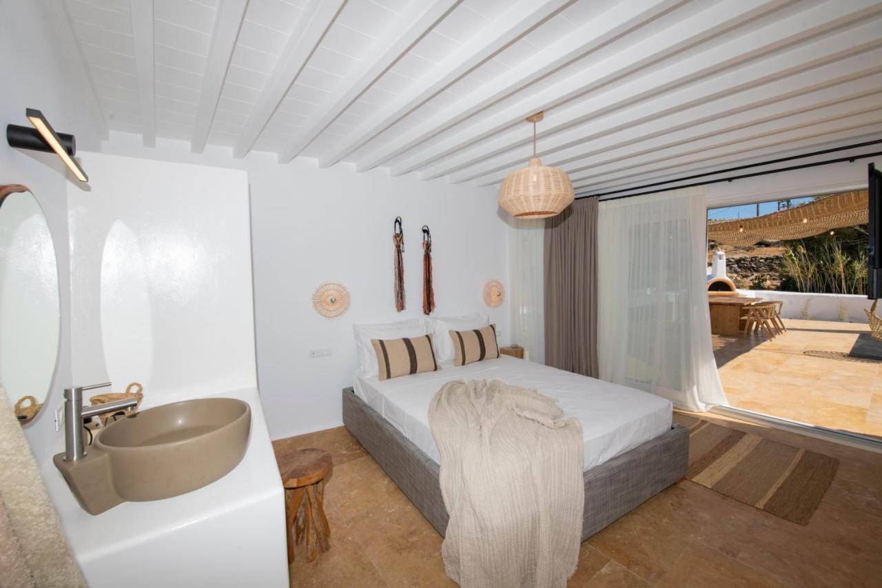 Little Villa Amid Super Paradise-Jackieo' Mykonos Bagian luar foto