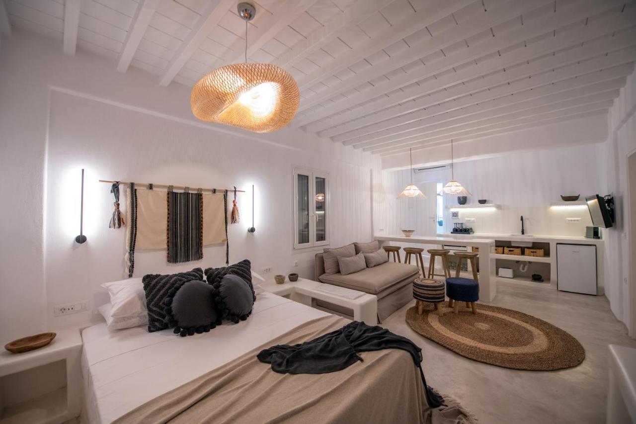 Little Villa Amid Super Paradise-Jackieo' Mykonos Bagian luar foto