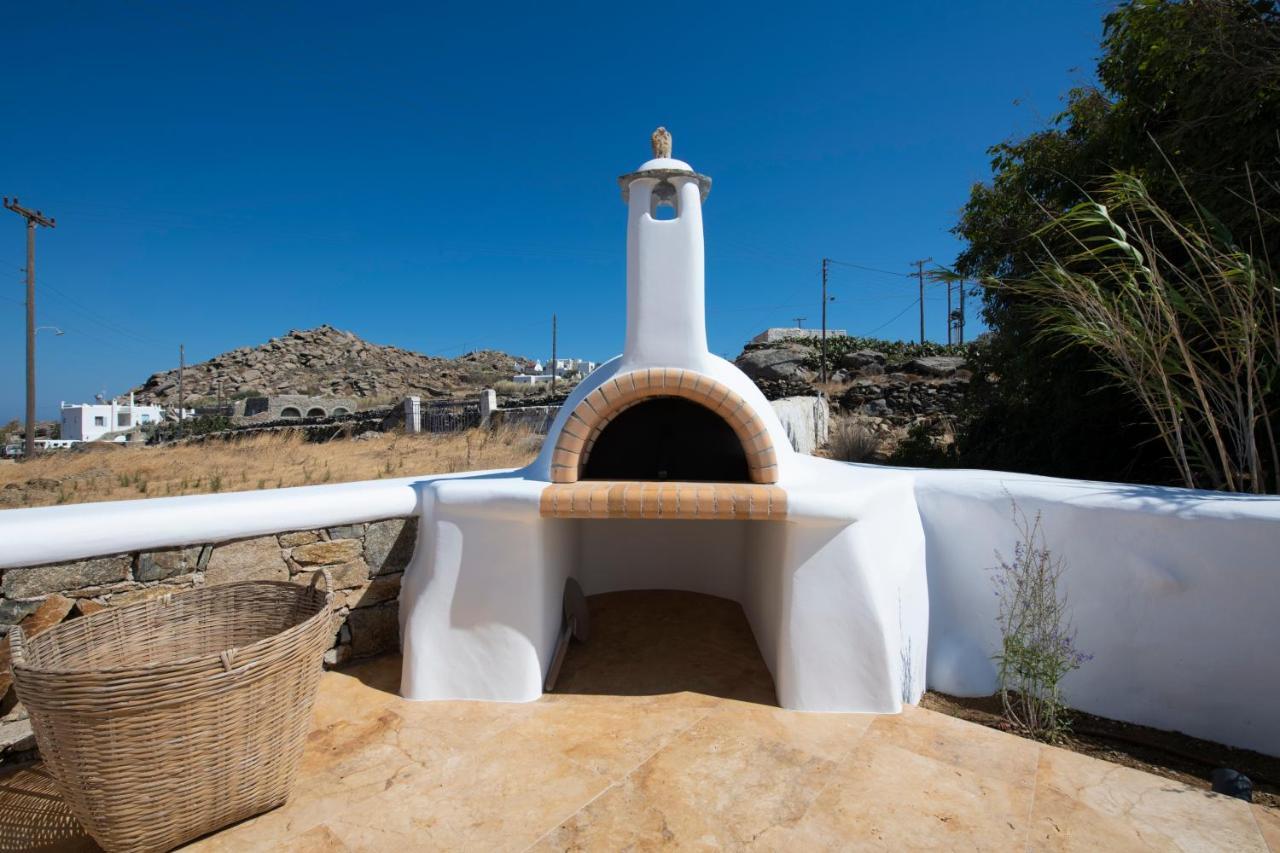 Little Villa Amid Super Paradise-Jackieo' Mykonos Bagian luar foto