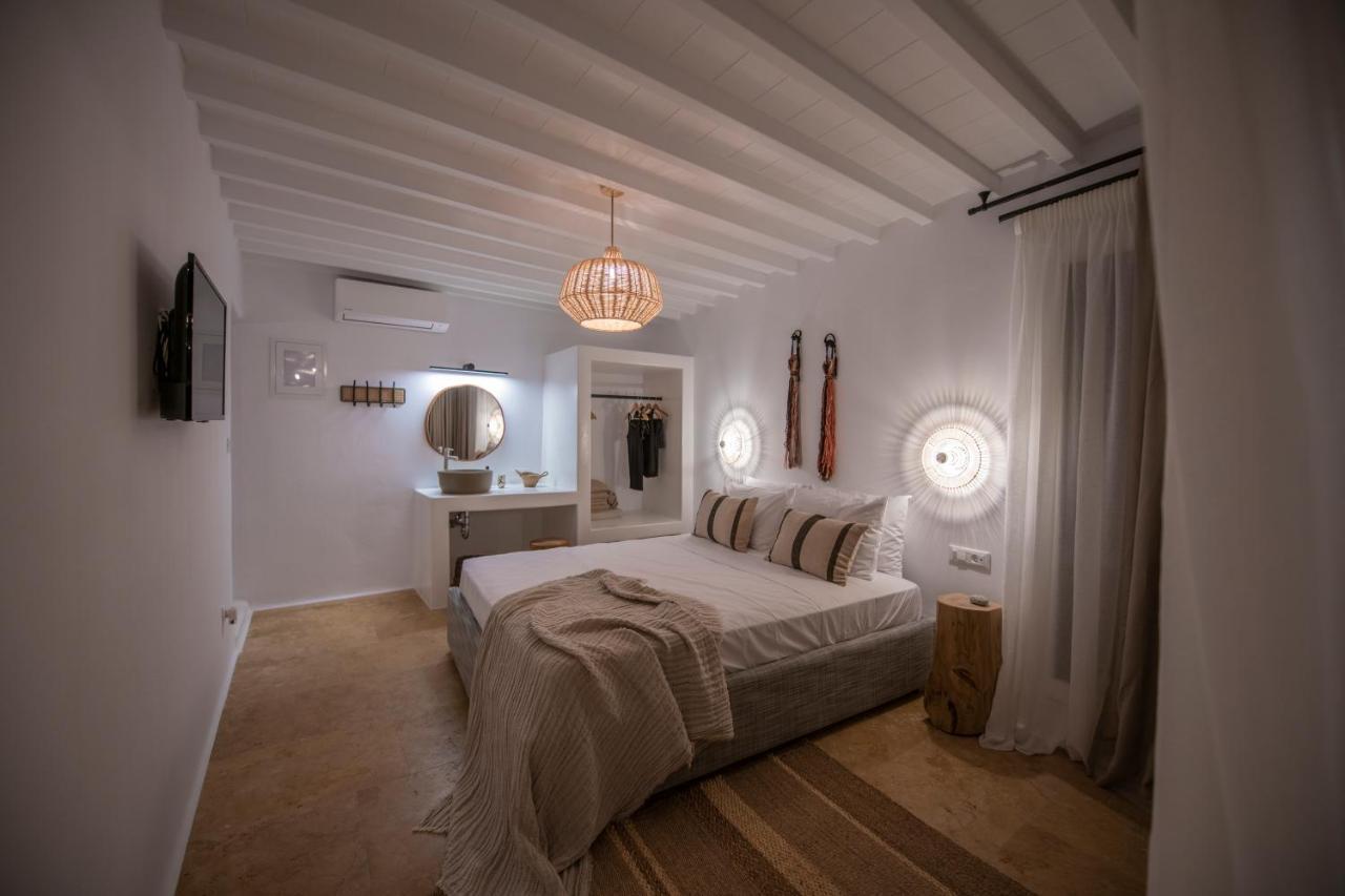 Little Villa Amid Super Paradise-Jackieo' Mykonos Bagian luar foto