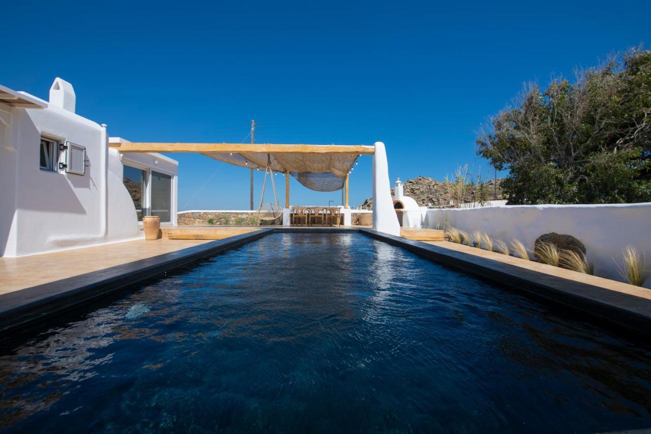 Little Villa Amid Super Paradise-Jackieo' Mykonos Bagian luar foto
