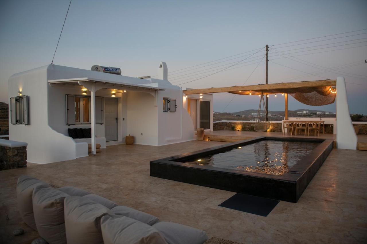 Little Villa Amid Super Paradise-Jackieo' Mykonos Bagian luar foto